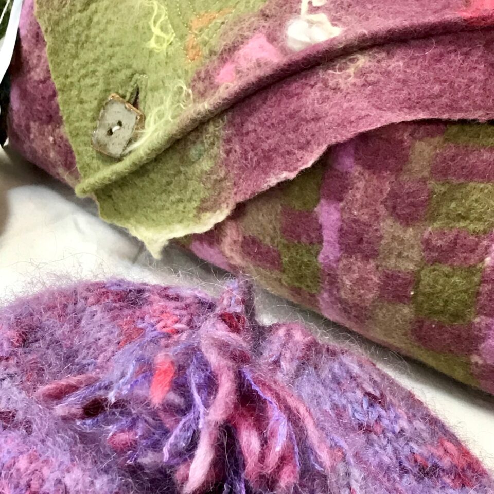 Belleville Weavers and Spinners Guild Gallery Image