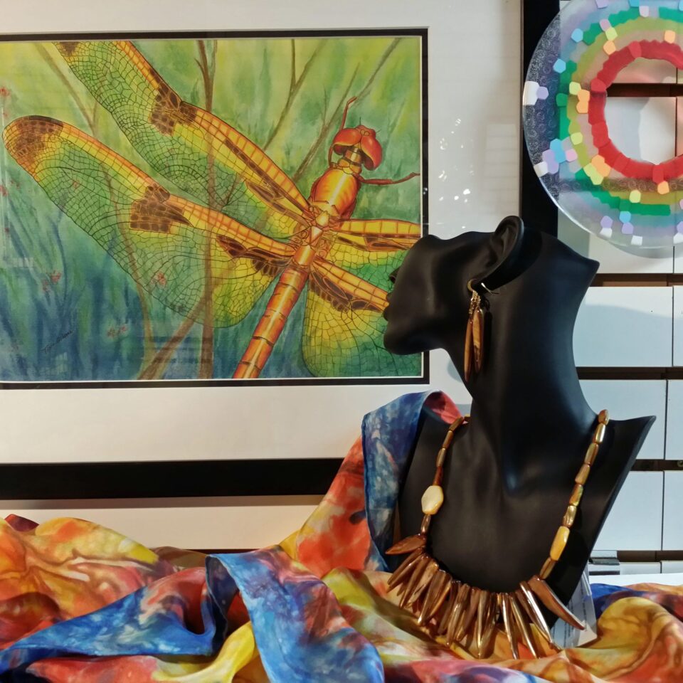 Dragonfly Painting and Designer Accessories
