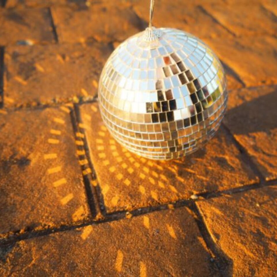 Kidan Singer Gallery Image