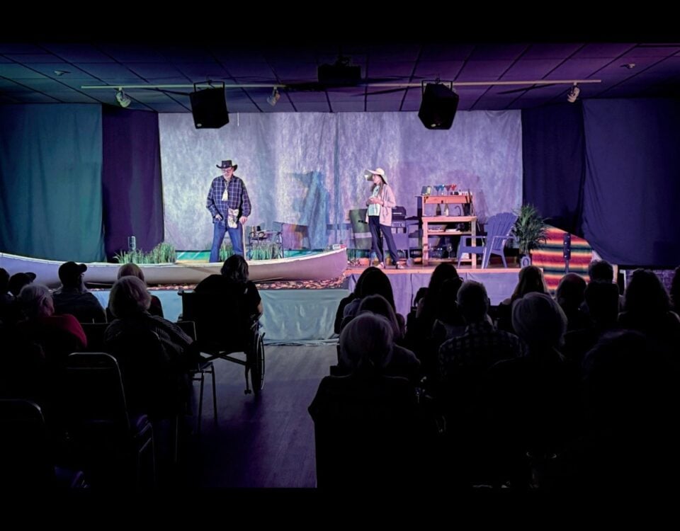 Cottagers and Indians on Stage at Sewatokwà:tshera’ Theatre